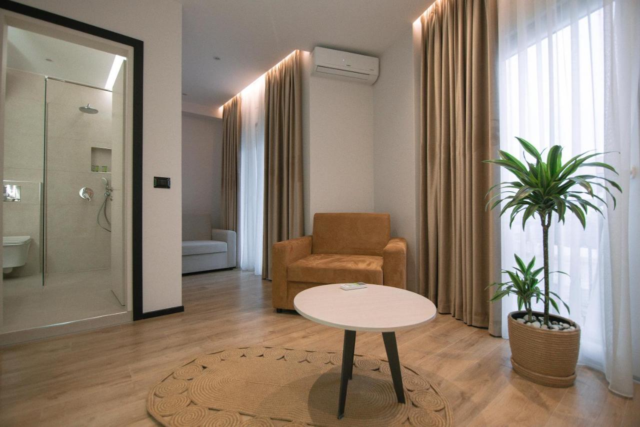 Boulevard Boutique Aparthotel Korce Eksteriør billede